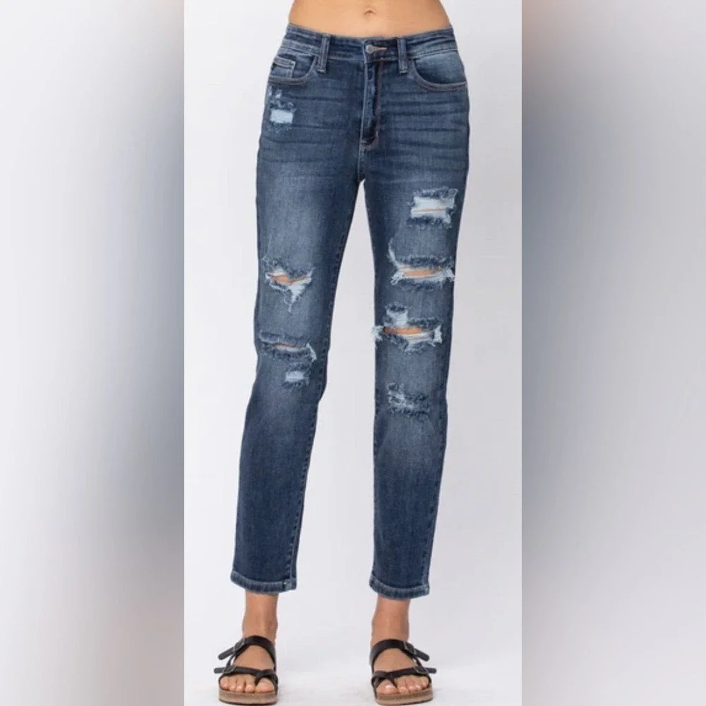 Judy Blue Distressed Cecelia High Rise‎ Boyfriend Jeans